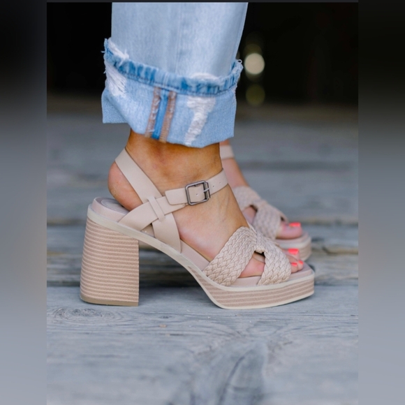 MIA Women's Tan Wedge Sandals - Picture 2 of 9